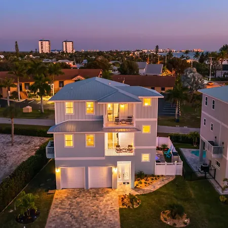Anchors Away - Pool Home Across Street From Beach With Private Access